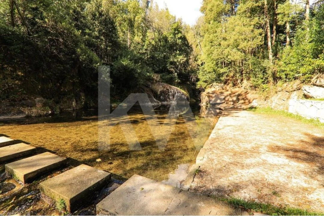 Moradia T3 para Venda em Labruja Foto 51