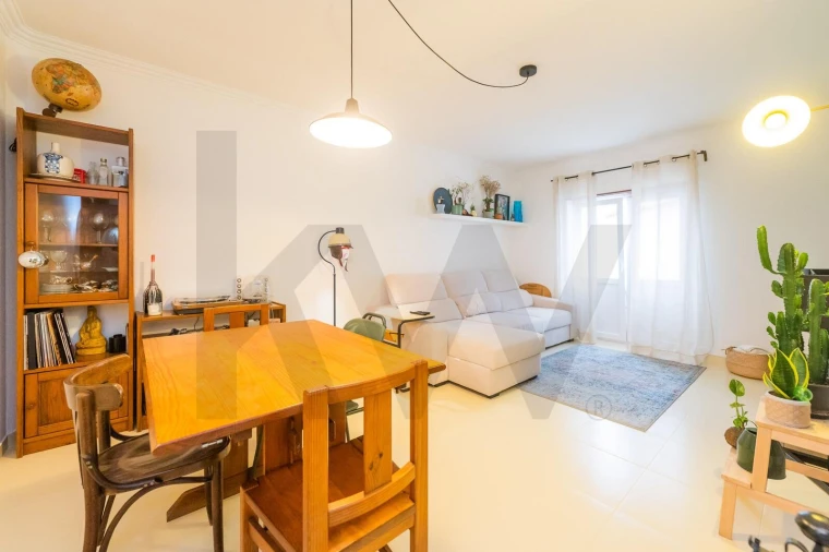 Apartamento T2 para Venda em Carvoeira Foto 7