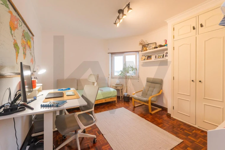 Apartamento T2 para Venda em Carvoeira Foto 20