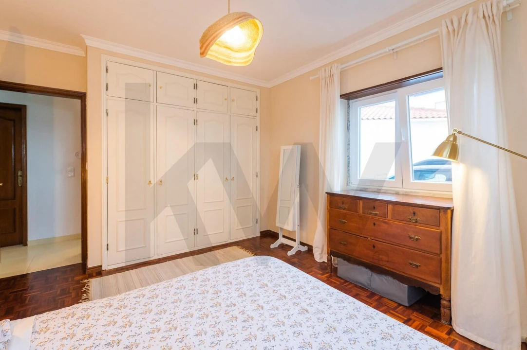 Apartamento T2 para Venda em Carvoeira Foto 18