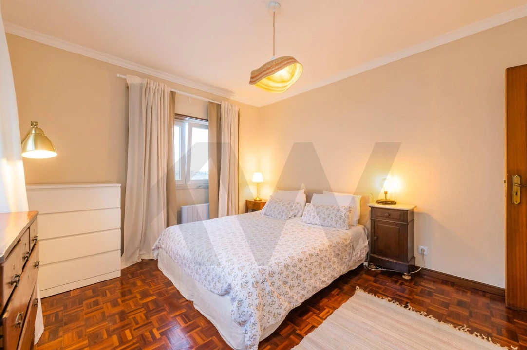 Apartamento T2 para Venda em Carvoeira Foto 17