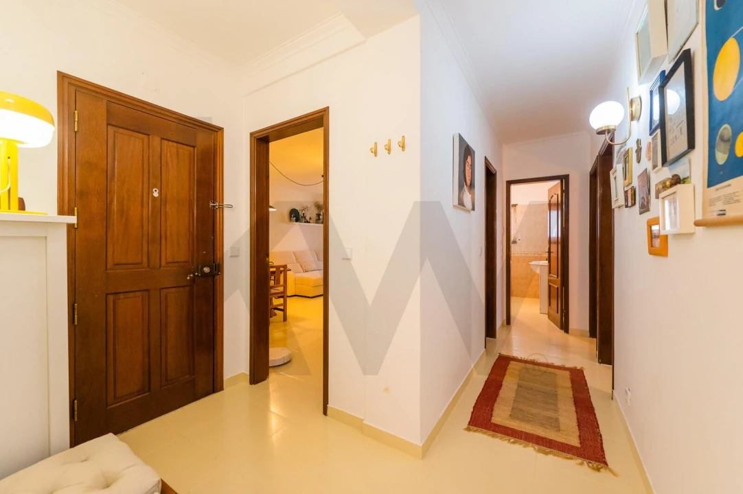 Apartamento T2 para Venda em Carvoeira Foto 11