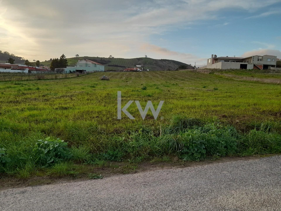 Terreno para Venda em Freiria Foto 5