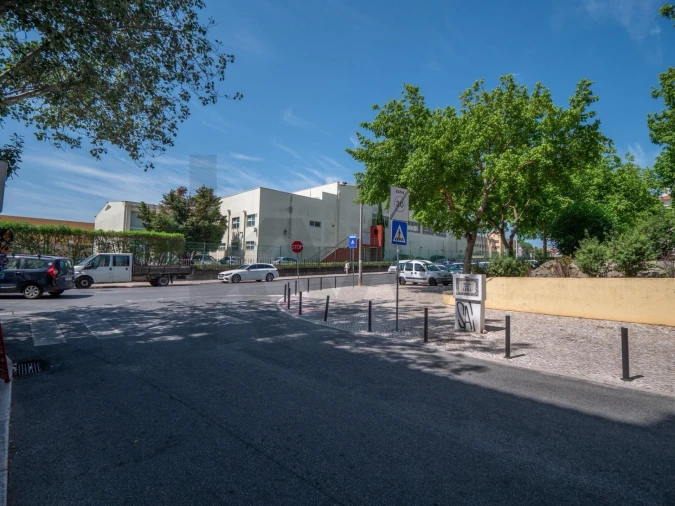 Garagem para Venda em Carcavelos e Parede Foto 8