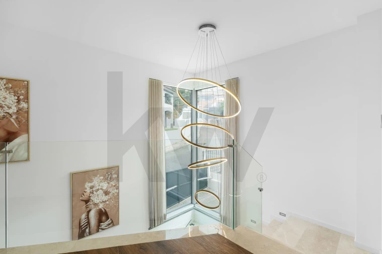 Moradia T4 para Venda em Ramada e Caneças Foto 19