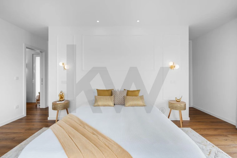 Moradia T4 para Venda em Ramada e Caneças Foto 17