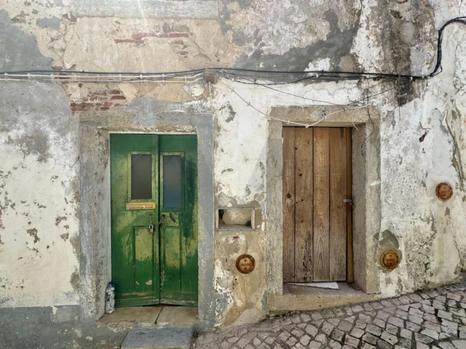 Prédio para Venda em Santa Maria do Castelo e Santiago e Santa Susana Foto 14