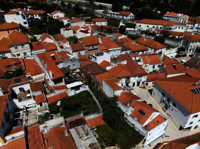 Prédio para Venda em Santa Maria do Castelo e Santiago e Santa Susana Foto 11