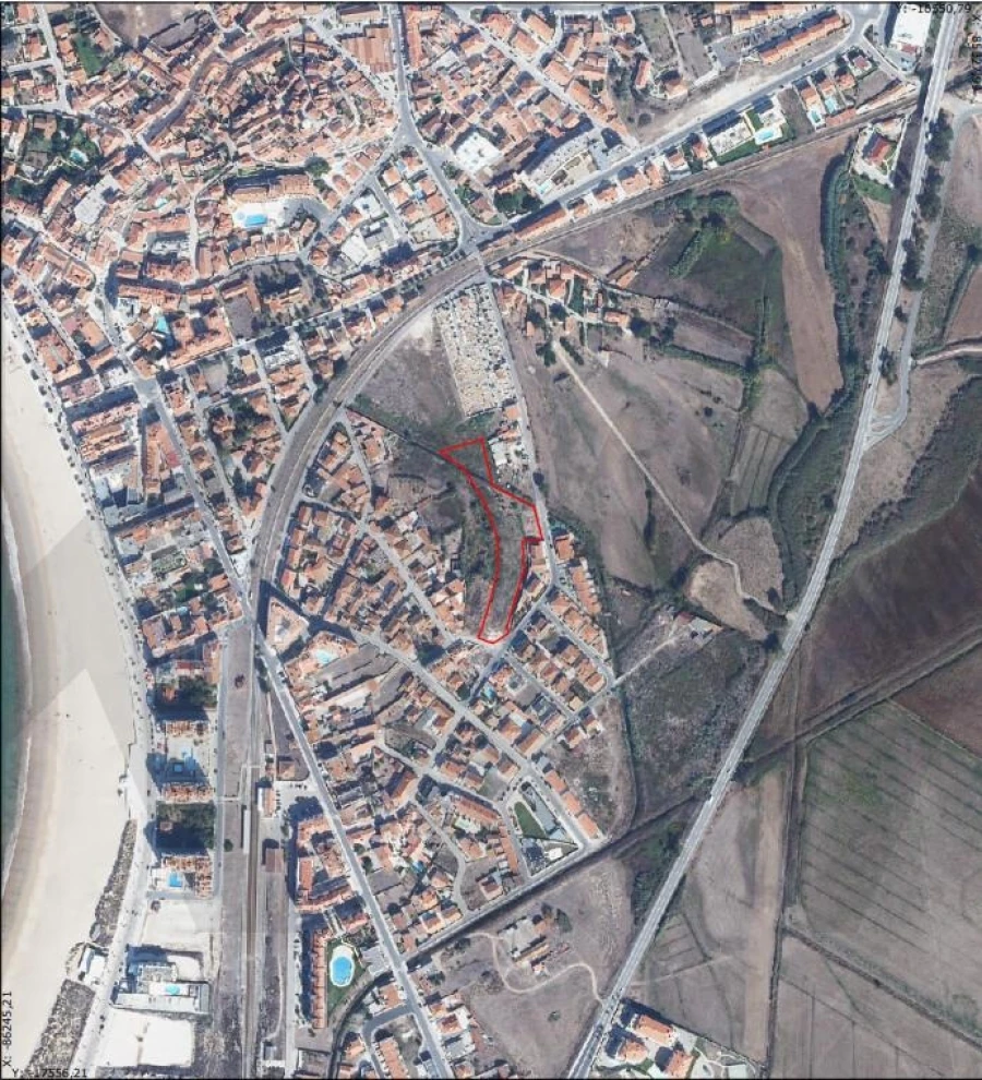 Moradia T4 para Venda em São Martinho do Porto Foto 29