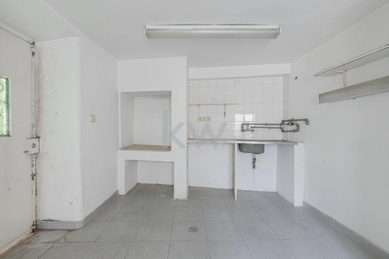 Prédio para Venda em Misericórdia Foto 31