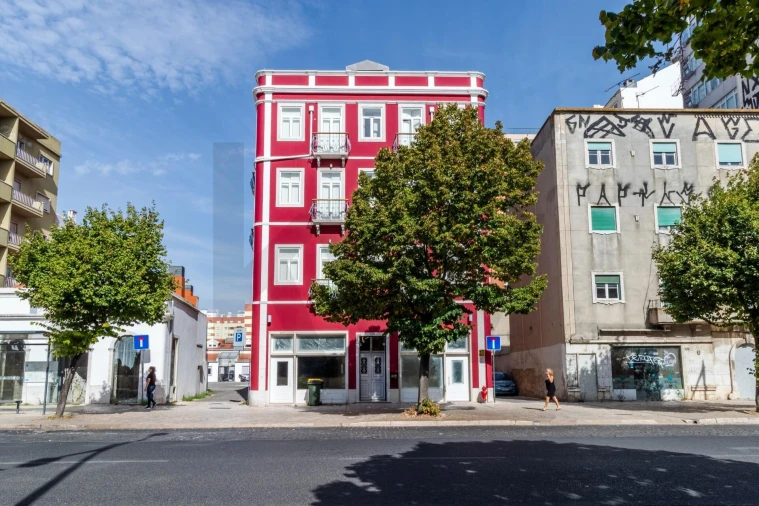 Apartamento T1 para Arrendamento em Alvalade Foto 32