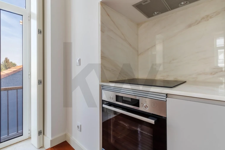 Apartamento T1 para Arrendamento em Alvalade Foto 21