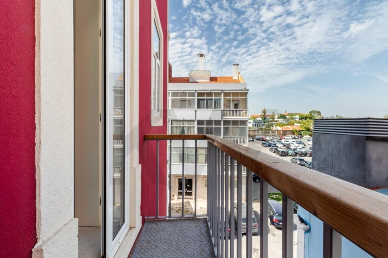 Apartamento T1 para Arrendamento em Alvalade Foto 6