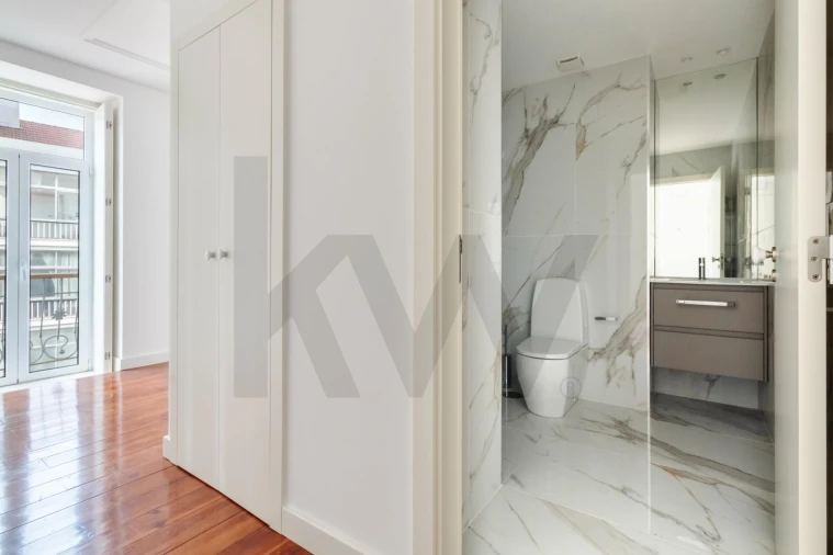 Apartamento T1 para Arrendamento em Alvalade