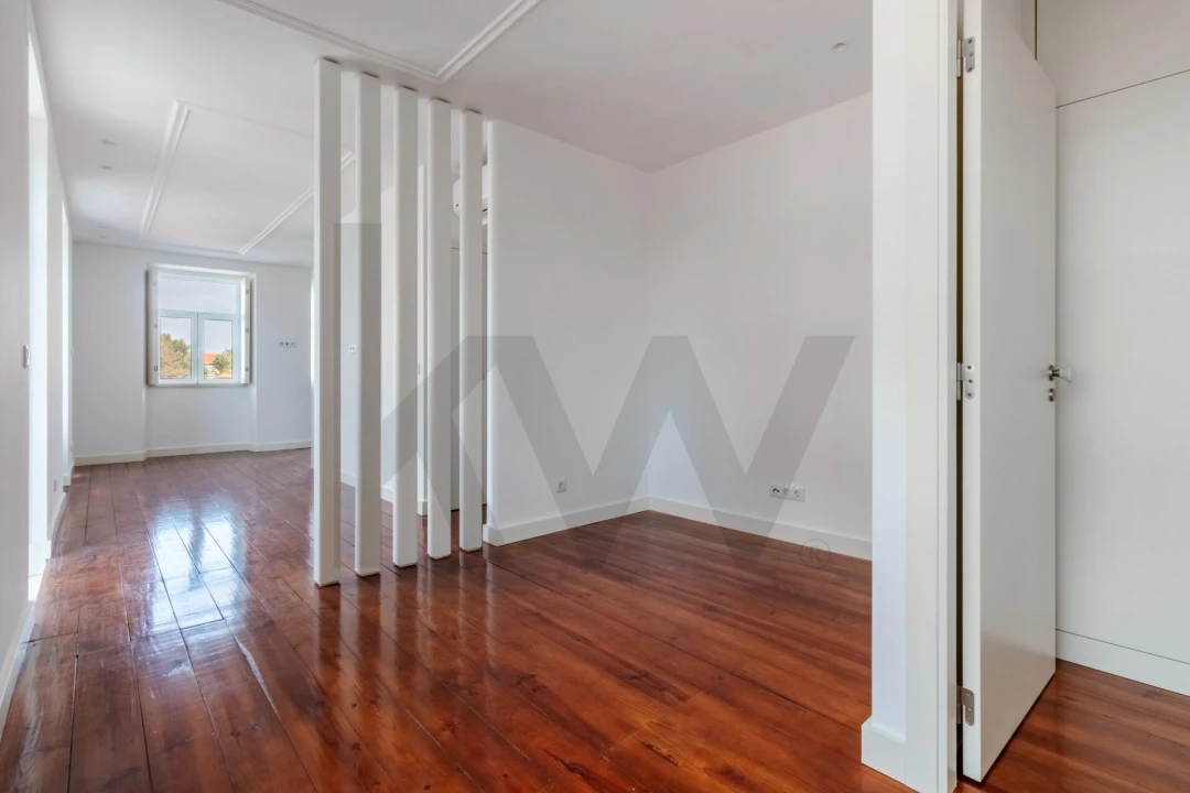 Apartamento T1 para Arrendamento em Alvalade Foto 15