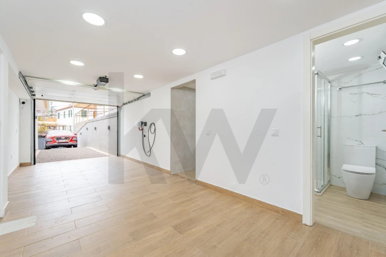 Moradia T3 para Venda em Funchal (São Pedro) Foto 44