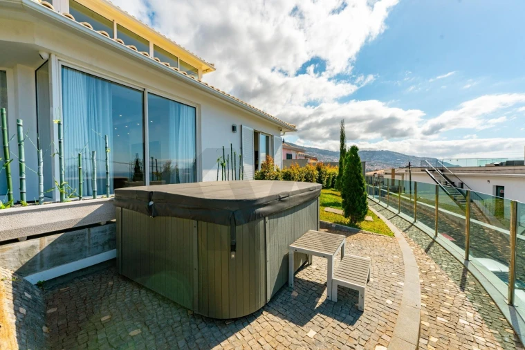 Moradia T3 para Venda em Funchal (São Pedro) Foto 2