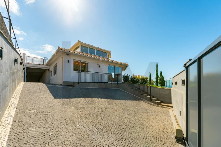 Moradia T3 para Venda em Funchal (São Pedro) Foto 47