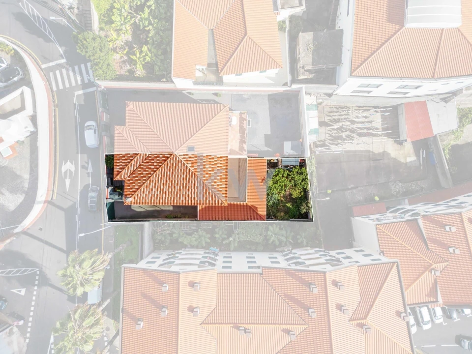 Moradia T3 para Venda em Camara de Lobos Foto 5