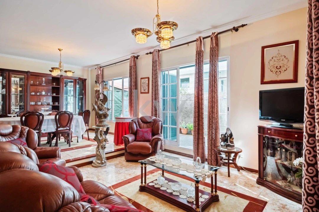 Moradia T3 para Venda em Camara de Lobos Foto 21