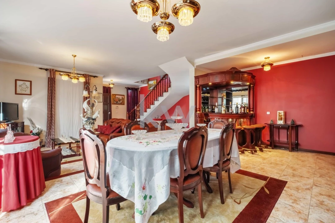 Moradia T3 para Venda em Camara de Lobos Foto 19