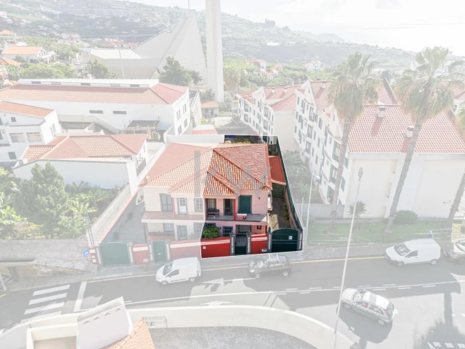 Moradia T3 para Venda em Camara de Lobos Foto 11