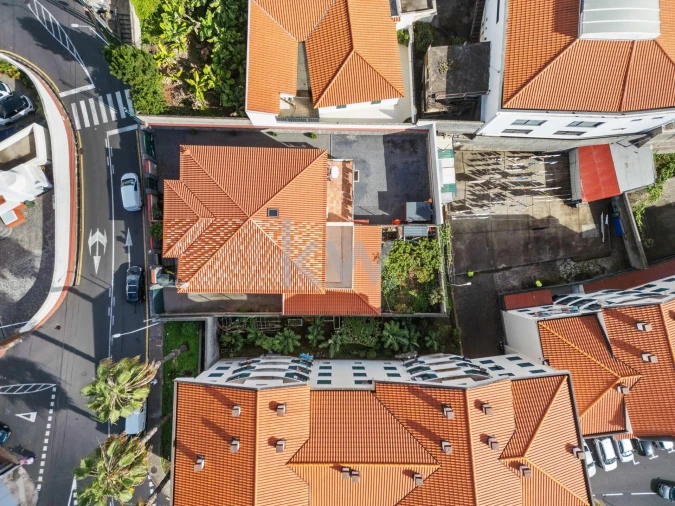 Moradia T3 para Venda em Camara de Lobos Foto 4