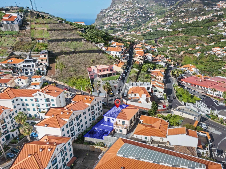 Moradia T3 para Venda em Camara de Lobos Foto 17