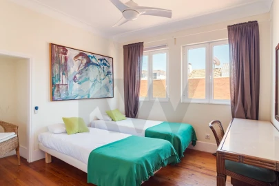 Apartamento T5 para Venda em Campo de Ourique