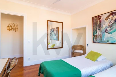 Apartamento T5 para Venda em Campo de Ourique