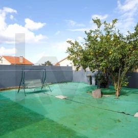 Moradia T4 para Venda em Fernao Ferro