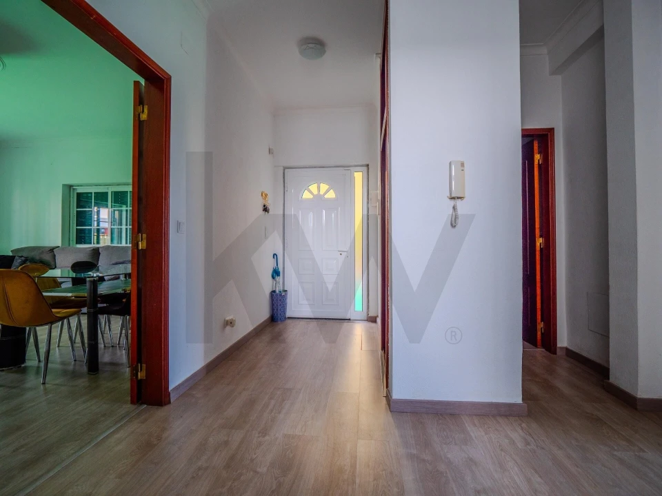 Moradia T4 para Venda em Fernao Ferro Foto 7