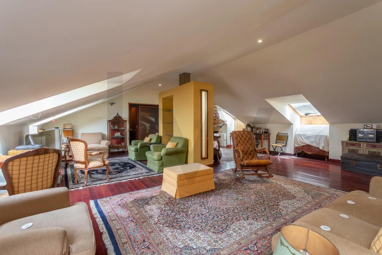 Apartamento T4 para Venda em Cascais e Estoril Foto 22