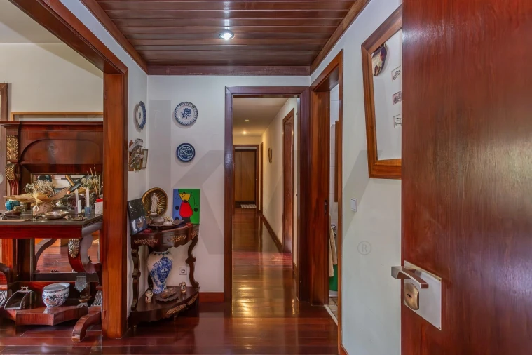 Apartamento T4 para Venda em Cascais e Estoril Foto 8