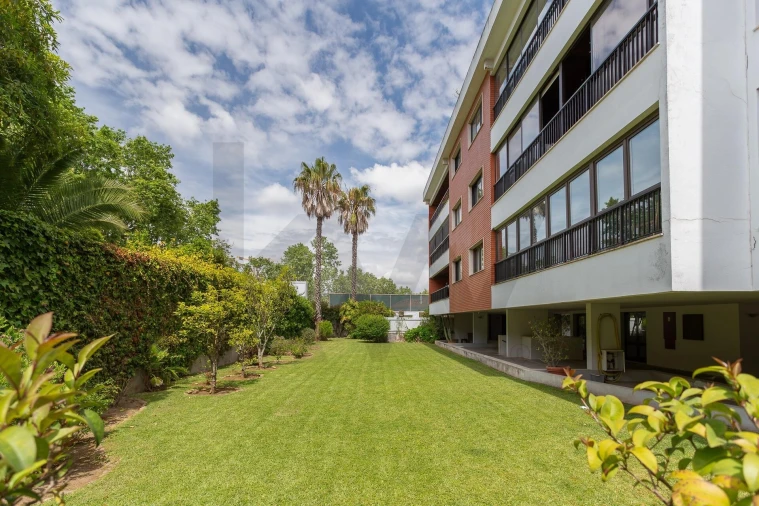 Apartamento T4 para Venda em Cascais e Estoril Foto 46
