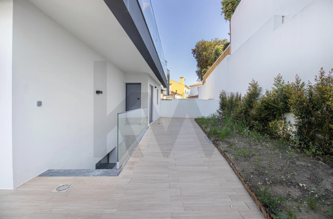 Moradia T5 para Venda em Enxara do Bispo, Gradil e Vila Franca do Rosário Foto 40