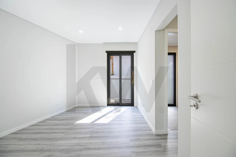 Moradia T5 para Venda em Enxara do Bispo, Gradil e Vila Franca do Rosário Foto 13