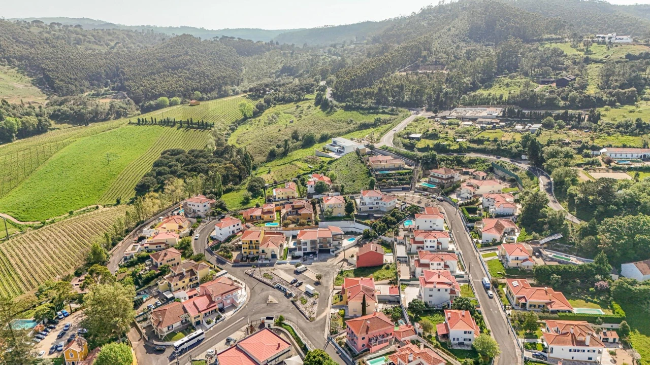 Moradia T5 para Venda em Enxara do Bispo, Gradil e Vila Franca do Rosário Foto 49