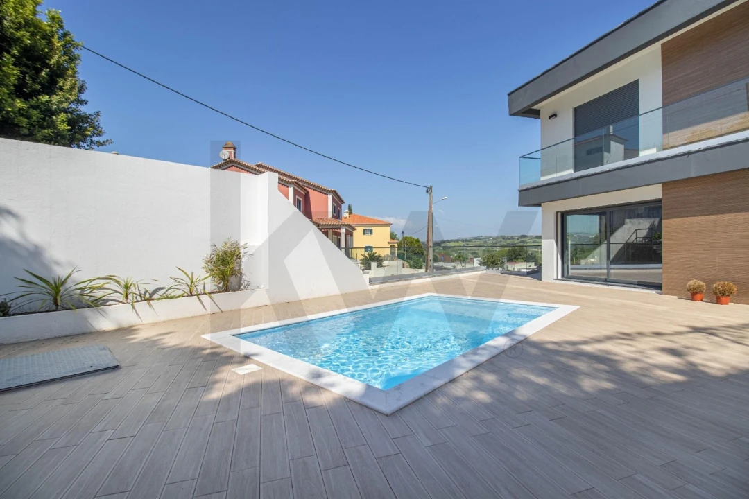 Moradia T5 para Venda em Enxara do Bispo, Gradil e Vila Franca do Rosário Foto 37