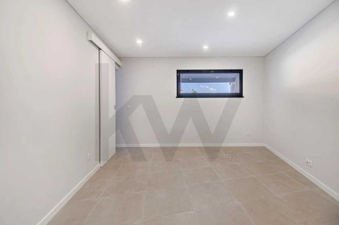 Moradia T5 para Venda em Enxara do Bispo, Gradil e Vila Franca do Rosário Foto 32