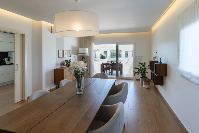 Moradia T4 para Venda em Pinhal Novo Foto 4