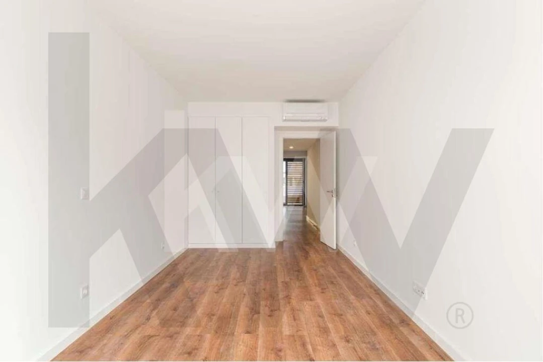 Apartamento T2 para Venda em Avenidas Novas Foto 10