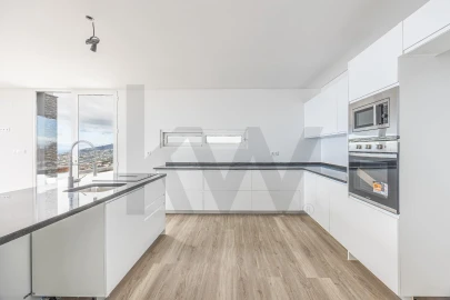 Moradia T3 para Venda em Arco da Calheta