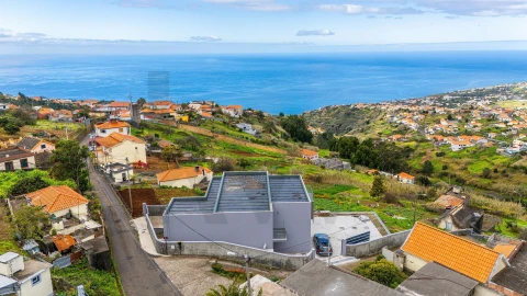 Moradia T3 para Venda em Arco da Calheta