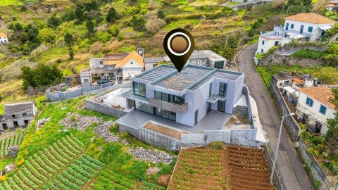 Moradia T3 para Venda em Arco da Calheta