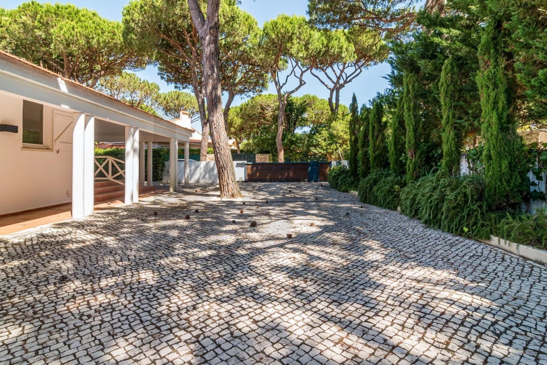 Moradia T8 para Venda em Cascais e Estoril Foto 12