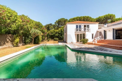 Moradia T8 para Venda em Cascais e Estoril