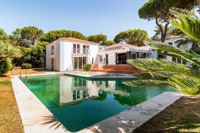 Moradia T8 para Venda em Cascais e Estoril