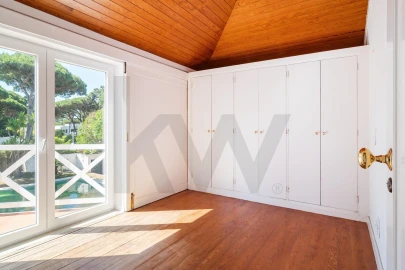 Moradia T8 para Venda em Cascais e Estoril