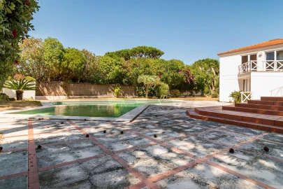 Moradia T8 para Venda em Cascais e Estoril